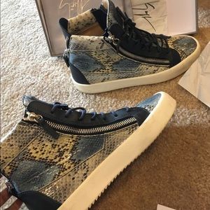 Giuseppe Zanotti snake skin size 43
